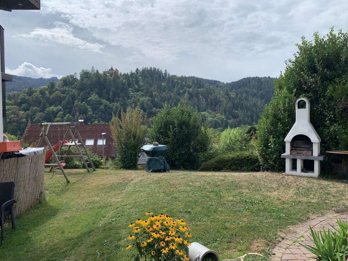 Schlossblickwohnung Schiel Gernsbach Zewnętrze zdjęcie